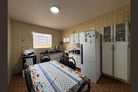 7_photo/94ce8bd457.2f15d505e37c7ac5-ATLAS-283b786e-9d81-400d-96bc-44f30a6cd0f3.jpg de casa à venda com 3 quartos, 180m² em Jardim IV Centenario, Guarulhos