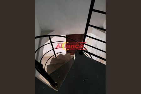 12_photo/94ce8bd4fb.74dbc9aa7d3e0758-ATLAS-4c01a364-2648-4460-95cc-8a59942f149d.jpg de casa à venda com 4 quartos, 159m² em Cidade Soberana, Guarulhos