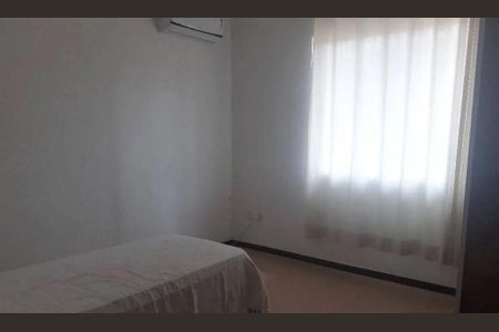 5_photo/94ce8bd583.72b299ddc7bc3168-ATLAS-850c078d-d32d-4f56-a3da-5c7d2d59ec4d.jpg de casa à venda com 3 quartos, 128m² em Jardim IV Centenario, Guarulhos