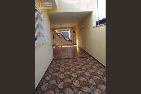 4_photo/94ce8bd5a7.9c16890d59937ae3-ATLAS-4cbb6809-ed9c-40cd-91ec-a9b15083057f.jpg de casa à venda com 3 quartos, 200m² em Jardim IV Centenario, Guarulhos