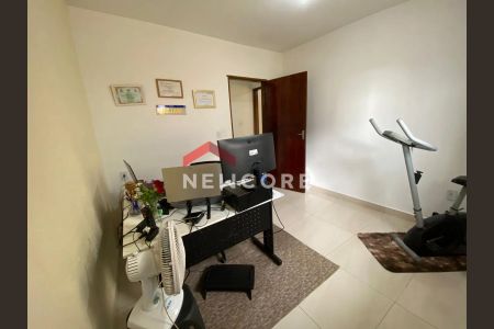 3_photo/94ce8bd5a7.9c16890d59937ae3-ATLAS-59eceb1e-5321-4b62-a679-409f857280a3.jpg de casa à venda com 3 quartos, 180m² em Jardim IV Centenario, Guarulhos