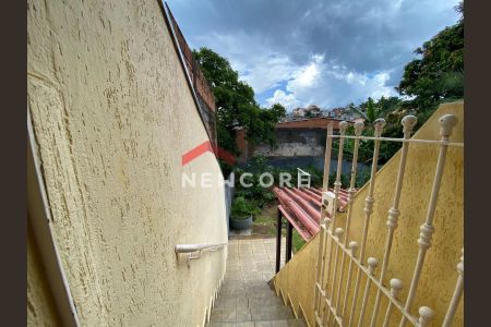 9_photo/94ce8bd5a7.9c16890d59937ae3-ATLAS-e3044977-7eee-4d25-bb2b-f41eeca028ef.jpg de casa à venda com 3 quartos, 180m² em Jardim IV Centenario, Guarulhos