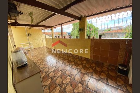 15_photo/94ce8bd5a7.9c16890d59937ae3-ATLAS-fd76eab6-6b1a-46ac-a252-a0ffc3cb493e.jpg de casa à venda com 3 quartos, 180m² em Jardim IV Centenario, Guarulhos