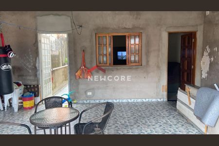 6_photo/94ce8bd5c5.fad97a88a53e9b6a-ATLAS-87a38cd3-8150-4f16-a147-8a4cd1c89879.jpg de casa à venda com 4 quartos, 190m² em Cidade Soberana, Guarulhos