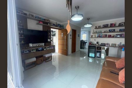 4_photo/94ce8bd673.7d6f1d3cb8490f77-ATLAS-1c4efcae-958b-4eb2-a96c-0f341b8e37be.jpg de casa à venda com 3 quartos, 127m² em São João, Guarulhos