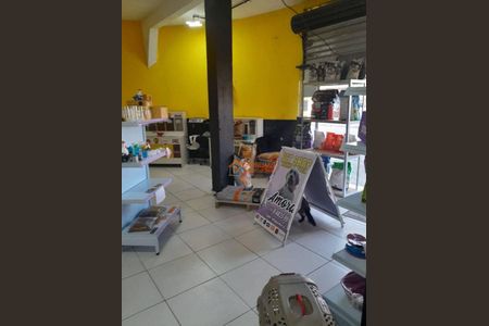17_photo/94ce8bd6f1.6ba4ef9df26df2e3-ATLAS-12970bc3-ad6e-4464-af8a-0ab5426aeef9.jpg de casa à venda com 2 quartos, 450m² em Cidade Soberana, Guarulhos