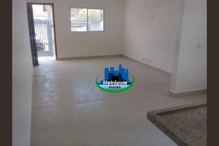 8_photo/94ce8be44b.ceed9eac91d5e294-ATLAS-be21d76c-a0eb-4608-b7a6-3e0a18ff6243.jpg de casa à venda com 2 quartos, 60m² em Jardim Fortaleza, Guarulhos