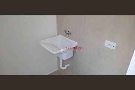 5_photo/94ce8be5b7.4eaea82ca25403be-ATLAS-631e251f-ab03-400d-a9b9-a9d216421abd.jpg de casa à venda com 2 quartos, 75m² em Jardim Fortaleza, Guarulhos