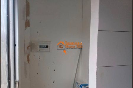 7_photo/94ce8be5e9.85eb9d87cb6ce395-ATLAS-4fc6a9f1-bf98-43a3-9651-a111fcf3bd11.jpg de casa à venda com 2 quartos, 60m² em Jardim Fortaleza, Guarulhos