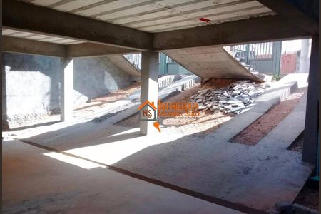 10_photo/94ce8be5e9.85eb9d87cb6ce395-ATLAS-6f24f90a-d357-4963-8a33-d214300fb968.jpg de casa à venda com 2 quartos, 60m² em Jardim Fortaleza, Guarulhos