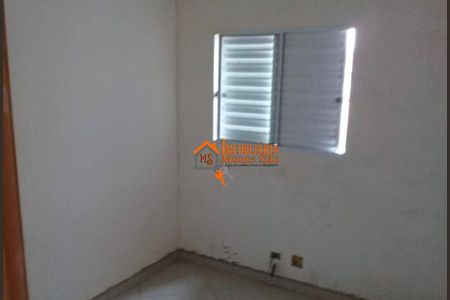 7_photo/94ce8be5e9.85eb9d87cb6ce395-ATLAS-8c66f406-bbc8-4190-8b47-a8e169ce699f.jpg de casa à venda com 2 quartos, 60m² em Jardim Fortaleza, Guarulhos