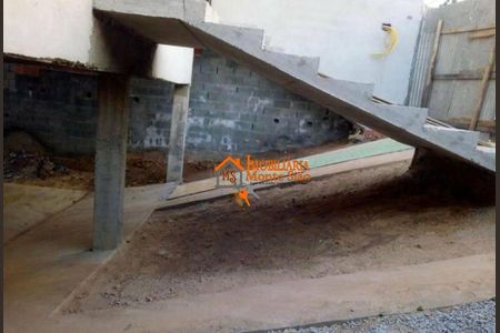 5_photo/94ce8be5e9.ee972390c8f55b6c-ATLAS-237e277c-2e79-41b0-b99f-59b9baa31d97.jpg de casa à venda com 2 quartos, 60m² em Jardim Fortaleza, Guarulhos