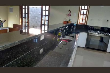 6_photo/94ce8bf0c9.ffdd1ddaa3c736e5-ATLAS-55486f99-a7fd-4155-8257-588f2d0d87dc.jpg de casa à venda com 5 quartos, 160m² em Jardim Fortaleza, Guarulhos