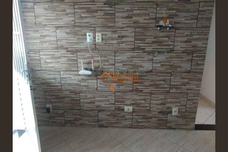 4_photo/94ce8bf6b9.a4adac697b659fe9-ATLAS-304d82fc-8362-4463-8fbe-5e1b050b1bd0.jpg de casa à venda com 3 quartos, 140m² em Jardim Fortaleza, Guarulhos