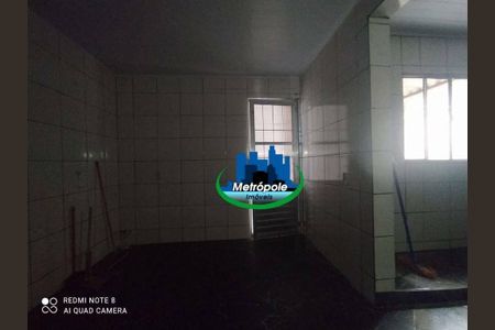 18_photo/94ce8bfb61.88256f452bbb968b-ATLAS-be0495e1-3504-44f6-848b-166cd09aa62f.jpg de casa para alugar com 2 quartos, 40m² em Jardim Fortaleza, Guarulhos