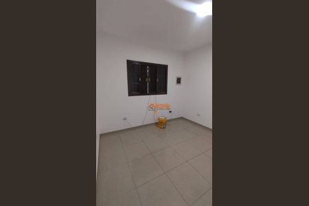4_photo/94ce8eb5a9.ceff8192393c33de-ATLAS-31726741-826f-44f6-b1d6-2d207fee403a.jpg de casa à venda com 2 quartos, 56m² em Água Azul, Guarulhos