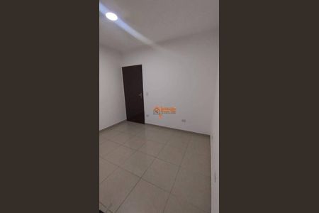 6_photo/94ce8eb5a9.ceff8192393c33de-ATLAS-9f40689f-5627-42f1-91d3-e5f2403a61e4.jpg de casa à venda com 2 quartos, 56m² em Água Azul, Guarulhos