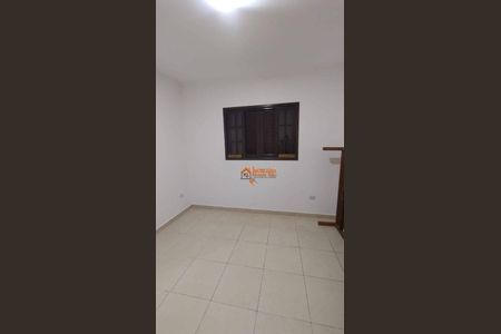 5_photo/94ce8eb5a9.ceff8192393c33de-ATLAS-b6833671-b5e2-44ac-a3b6-09928edbf541.jpg de casa à venda com 2 quartos, 56m² em Água Azul, Guarulhos