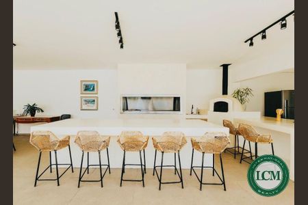 6_photo/94ced860f5.38517354c38b24b0-ATLAS-2daf0a1e-707a-4f1e-a913-e48fa9cc3a53.jpg de casa à venda com 10 quartos, 1200m² em Jardim Caxambu, Jundiaí