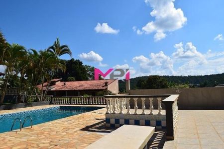 3_photo/94ced86ceb.ceff8192393c33de-ATLAS-acff759a-1433-46e1-ba8e-bacb2fc6582e.jpg de casa à venda com 4 quartos, 380m² em Roseira, Jundiaí