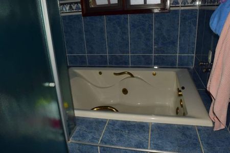 40_photo/94ced871e5.7e2ea02b9085bf9d-ATLAS-11c902da-0246-41e0-a6df-521c236fcd26.jpg de casa à venda com 6 quartos, 1591m² em Roseira, Jundiaí