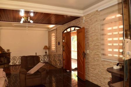 21_photo/94ced871e5.7e2ea02b9085bf9d-ATLAS-28425f8e-67a3-4545-bdf7-ae9636d6e164.jpg de casa à venda com 6 quartos, 1591m² em Roseira, Jundiaí