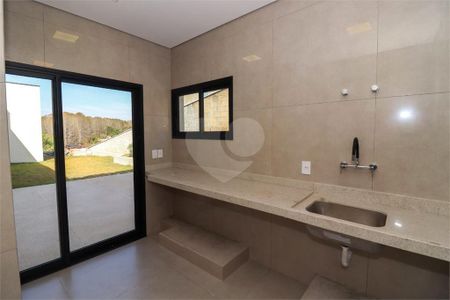 1_photo/94ced88ee1.45c508de21acba38-ATLAS-533e06ae-5f2e-4a7e-beb2-4ddb424bceb2.jpg de casa à venda com 4 quartos, 275m² em Ivoturucaia, Jundiaí