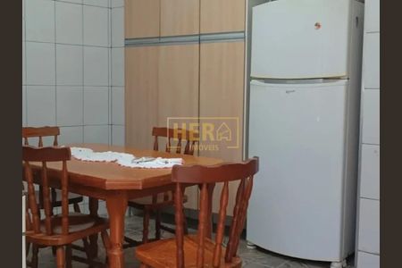 4_photo/94ced8adf5.ceff8192393c33de-ATLAS-1b49246e-13bb-469d-a5e6-a4946dd703cd.jpg de casa à venda com 2 quartos, 121m² em Ivoturucaia, Jundiaí