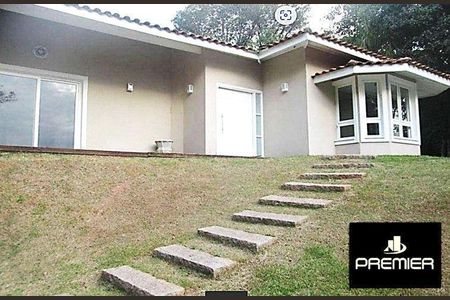 2_photo/94ced8f17b.93b8fa184532727f-ATLAS-6da47e70-3ec7-49f5-adf0-1c796ea4a55e.jpg de casa à venda com 3 quartos, 316m² em Ivoturucaia, Jundiaí