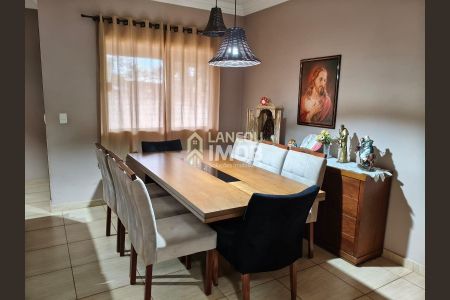 20_photo/94cedf45c1.bdf1def5ceb5107f-ATLAS-fa5afd99-57c2-4c31-abe7-d76761113ebb.jpg de casa à venda com 3 quartos, 200m² em Chacaras Santa Martha, Várzea Paulista