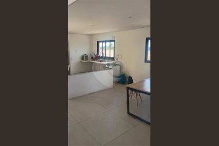 6_photo/94cedf72d3.2da9a3977443d341-ATLAS-3c5cb1e8-1627-4f4d-a4e5-3436ef59288b.jpg de casa à venda com 4 quartos, 260m² em Aglomeração Urbana de Jundiaí, Várzea Paulista