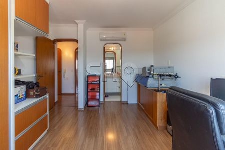 7_photo/94cef439af.f861ecc718bdcbd7-ATLAS-10f1c8b2-e596-451b-9104-9ab856149f80.jpg de apartamento à venda com 3 quartos, 246m² em Jardim Joana D'arc, São Paulo