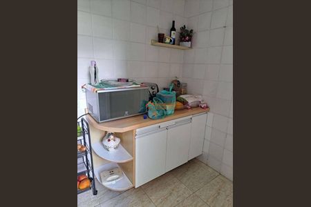 1_photo/94cef444ab.bb2cfda027800a9a-ATLAS-52a49d08-2428-4a89-add4-8426a4f0efde.jpg de casa à venda com 3 quartos, 200m² em Jardim Palmira, Guarulhos