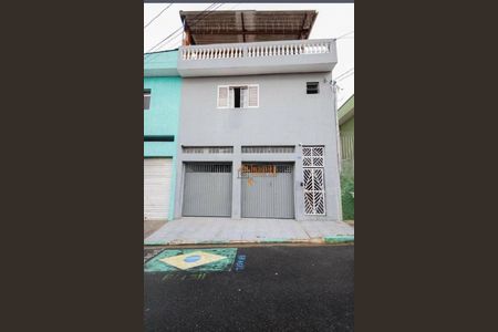 11_photo/94cef444ab.bb2cfda027800a9a-ATLAS-c325ba1a-cc7b-48b1-b490-bfd1a5f3c43a.jpg de casa à venda com 3 quartos, 200m² em Jardim Palmira, Guarulhos