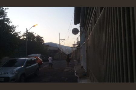 4_photo/94cef44765.61caec31be17e64e-ATLAS-47fc398d-40cd-4c85-a7af-2008a0df53f0.jpg de casa à venda com 4 quartos, 137m² em Parque Casa de Pedra, São Paulo