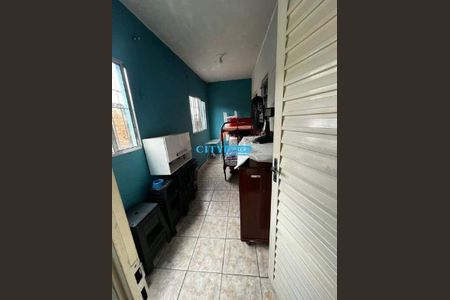 8_photo/94cef44f95.1c5ee5b12bdcf8f7-ATLAS-11d23420-5c1d-4f37-9b01-0ce38c5d26df.jpg de casa à venda com 4 quartos, 180m² em Vila Nova Galvão, São Paulo
