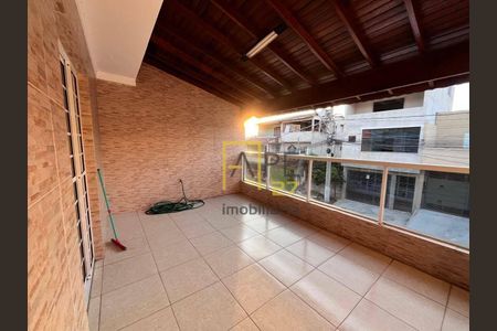 47_photo/94cef45167.04f4efb4ec0e2ec3-ATLAS-3bc23bcb-3f5e-478a-9bc6-0bac77fd70ef.jpg de casa para alugar com 3 quartos, 150m² em Jardim do Papai, Guarulhos