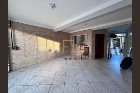 3_photo/94cef45167.04f4efb4ec0e2ec3-ATLAS-4aee8557-5a5d-4f29-ab51-c3560386e1f7.jpg de casa para alugar com 3 quartos, 150m² em Jardim do Papai, Guarulhos