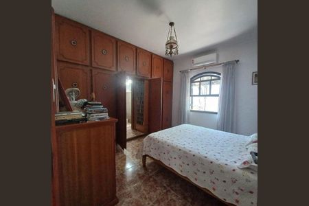 18_photo/94cef4526d.caf6c04f909f2ef2-ATLAS-3b7698c0-1eb8-40dc-b53d-9438f2ad047c.jpg de casa para alugar com 3 quartos, 361m² em Jardim do Papai, Guarulhos