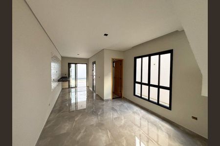 2_photo/94cef452cf.2899b17cdfb92887-ATLAS-02326a0d-47cf-4e8a-abbd-eaae9be108c5.jpg de casa à venda com 3 quartos, 160m² em Vila Galvão, Guarulhos