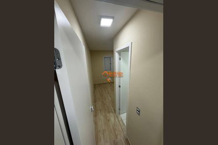 11_photo/94cef453b9.c0d53e8ee73e588f-ATLAS-5d197796-a761-4462-91d7-d20014e9cb9c.jpg de apartamento à venda com 2 quartos, 56m² em Jardim do Papai, Guarulhos