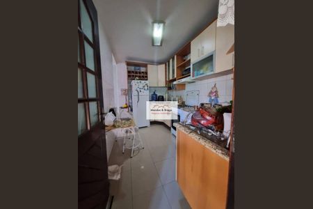 5_photo/94cef453c9.a824f5d462c04ebd-ATLAS-384b9656-df26-41fe-a57b-0705359615aa.jpg de casa à venda com 2 quartos, 106m² em Jardim do Papai, Guarulhos
