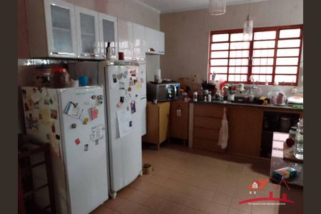 4_photo/94cef4551b.e7056842b54bb805-ATLAS-0e606249-ba9b-42d2-9ab2-bacdcf49cbc6.jpg de casa à venda com 2 quartos, 125m² em Jardim Rosa de Franca, Guarulhos