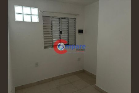 3_photo/94cef45631.5cacb5cd1a05b02e-ATLAS-0f9d5e86-ad9c-422d-9d69-c8b0c122bf3c.jpg de casa para alugar com 1 quarto, 40m² em Parque Continental I, Guarulhos