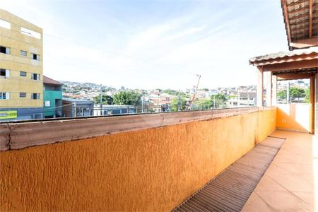 2_photo/94cef456e1.1c30879e3ee593f9-ATLAS-13b26fca-0362-482a-a6aa-2feea80b8704.jpg de casa à venda com 3 quartos, 180m² em Parque Continental I, Guarulhos