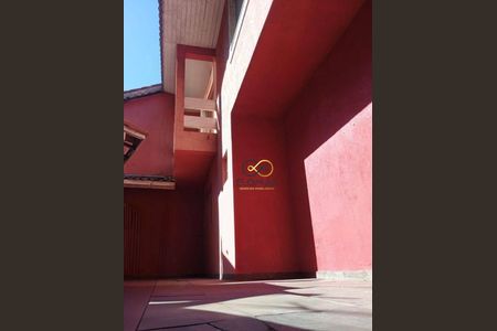 5_photo/94cef45767.ceff8192393c33de-ATLAS-740935d2-16f8-408b-b4e7-9bb8cf5db1c2.jpg de casa à venda com 3 quartos, 130m² em Parque Continental I, Guarulhos