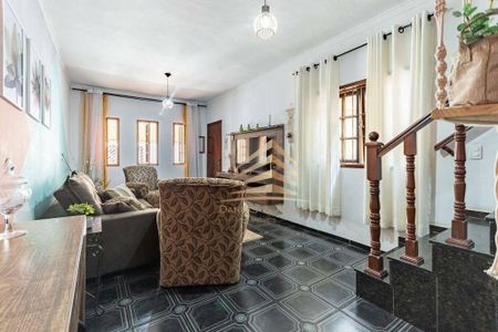 11_photo/94cef457a3.2d782e9ced6b4695-ATLAS-6209356f-1936-4c29-acaa-aa0bff4e885b.jpg de casa à venda com 4 quartos, 175m² em Parque Continental I, Guarulhos