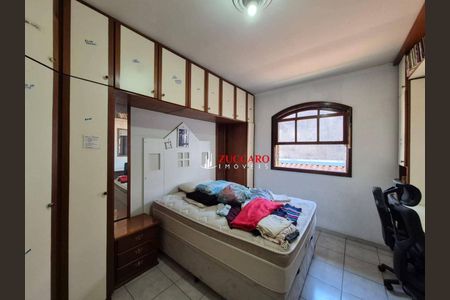 4_photo/94cef457d5.ba11051aecbf388b-ATLAS-2809bb0d-5e4d-4ffc-9205-9a8127940e94.jpg de casa à venda com 3 quartos, 148m² em Parque Continental I, Guarulhos