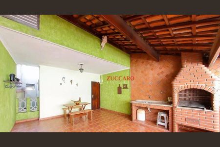5_photo/94cef45851.3be18b52e244e7c2-ATLAS-1f93033c-805f-4cce-a5c2-485d66ae2de6.jpg de casa à venda com 3 quartos, 288m² em Guarulhos, Guarulhos