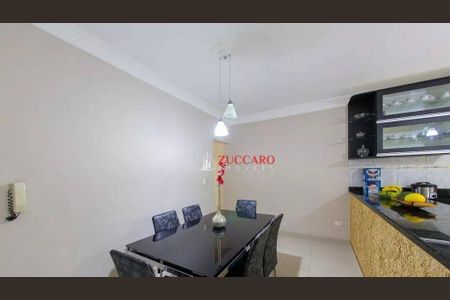 12_photo/94cef45851.3be18b52e244e7c2-ATLAS-7cb073f9-da7c-4ebe-8980-b2b5d0274ff6.jpg de casa à venda com 3 quartos, 288m² em Guarulhos, Guarulhos